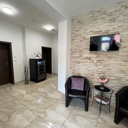 Penzion Sezemice Dış mekan fotoğraf